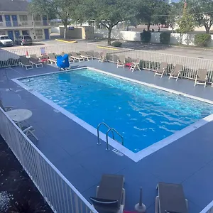 https://motel-6-orlando-winter-park.davenporthotels.org